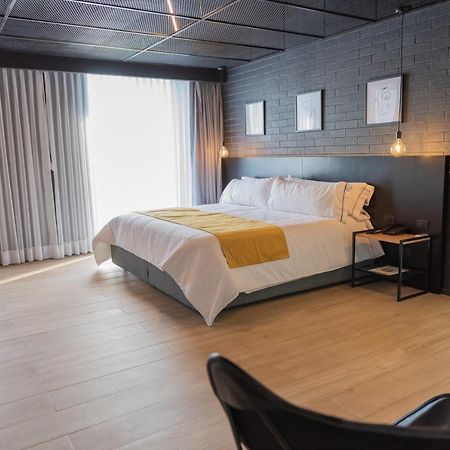 Fulton Business Luxury Hotel Гвадалахара Экстерьер фото