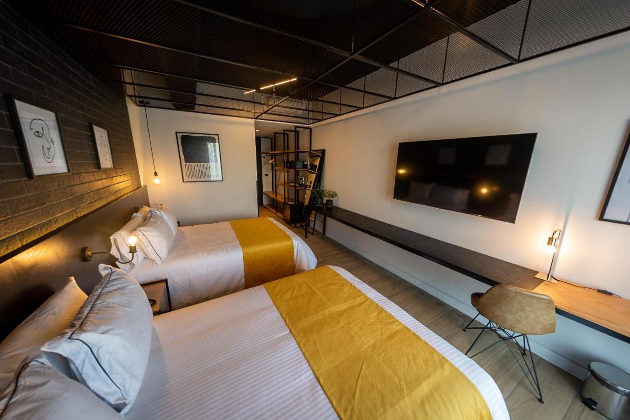 Fulton Business Luxury Hotel Гвадалахара Экстерьер фото