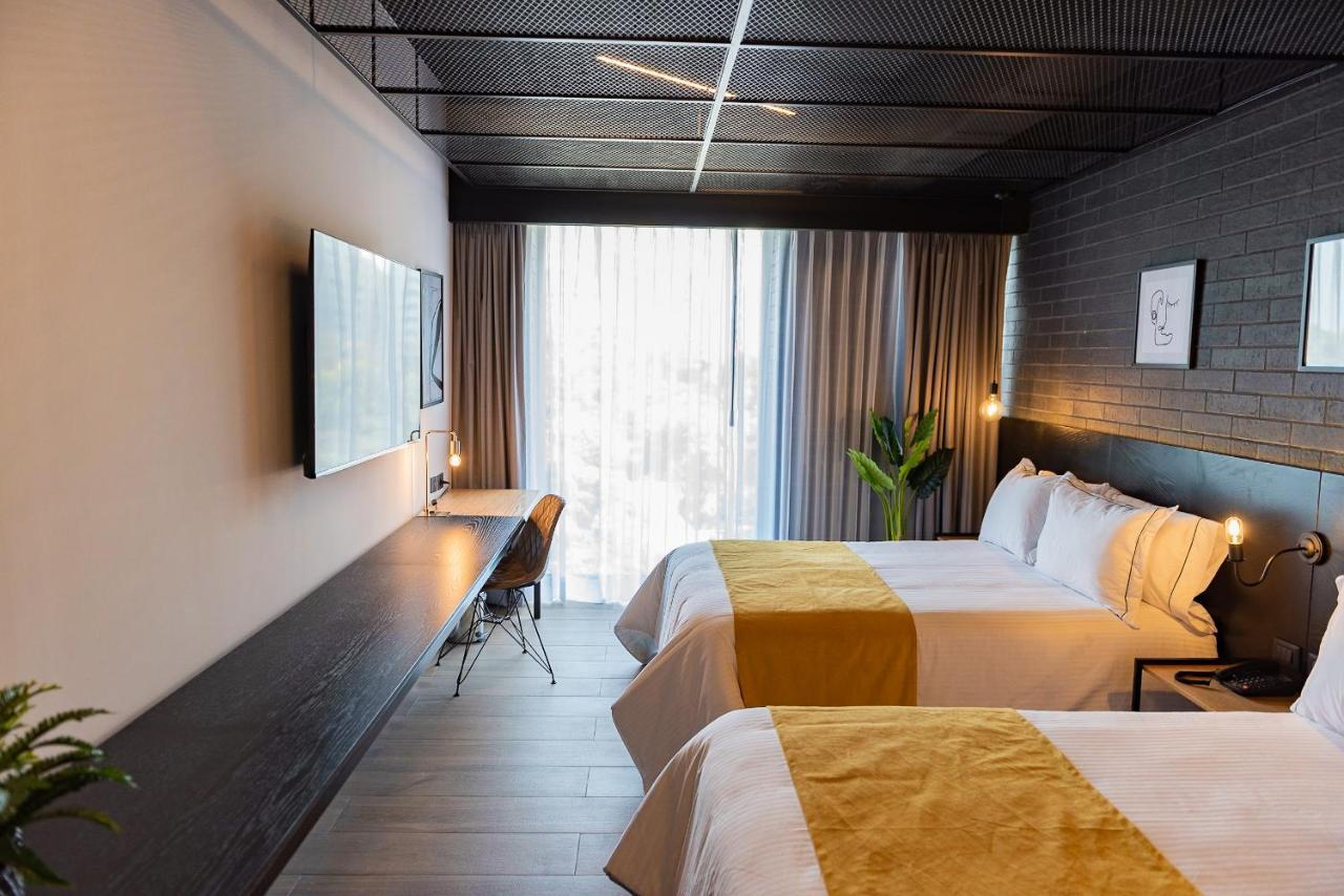Fulton Business Luxury Hotel Гвадалахара Экстерьер фото