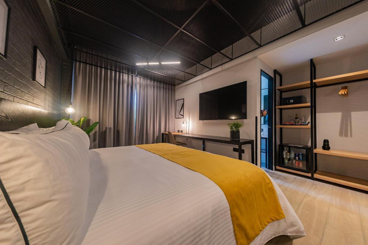 Fulton Business Luxury Hotel Гвадалахара Экстерьер фото
