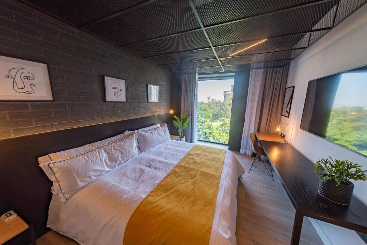 Fulton Business Luxury Hotel Гвадалахара Экстерьер фото