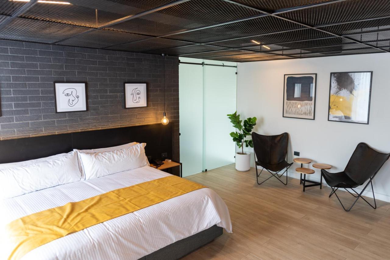 Fulton Business Luxury Hotel Гвадалахара Экстерьер фото